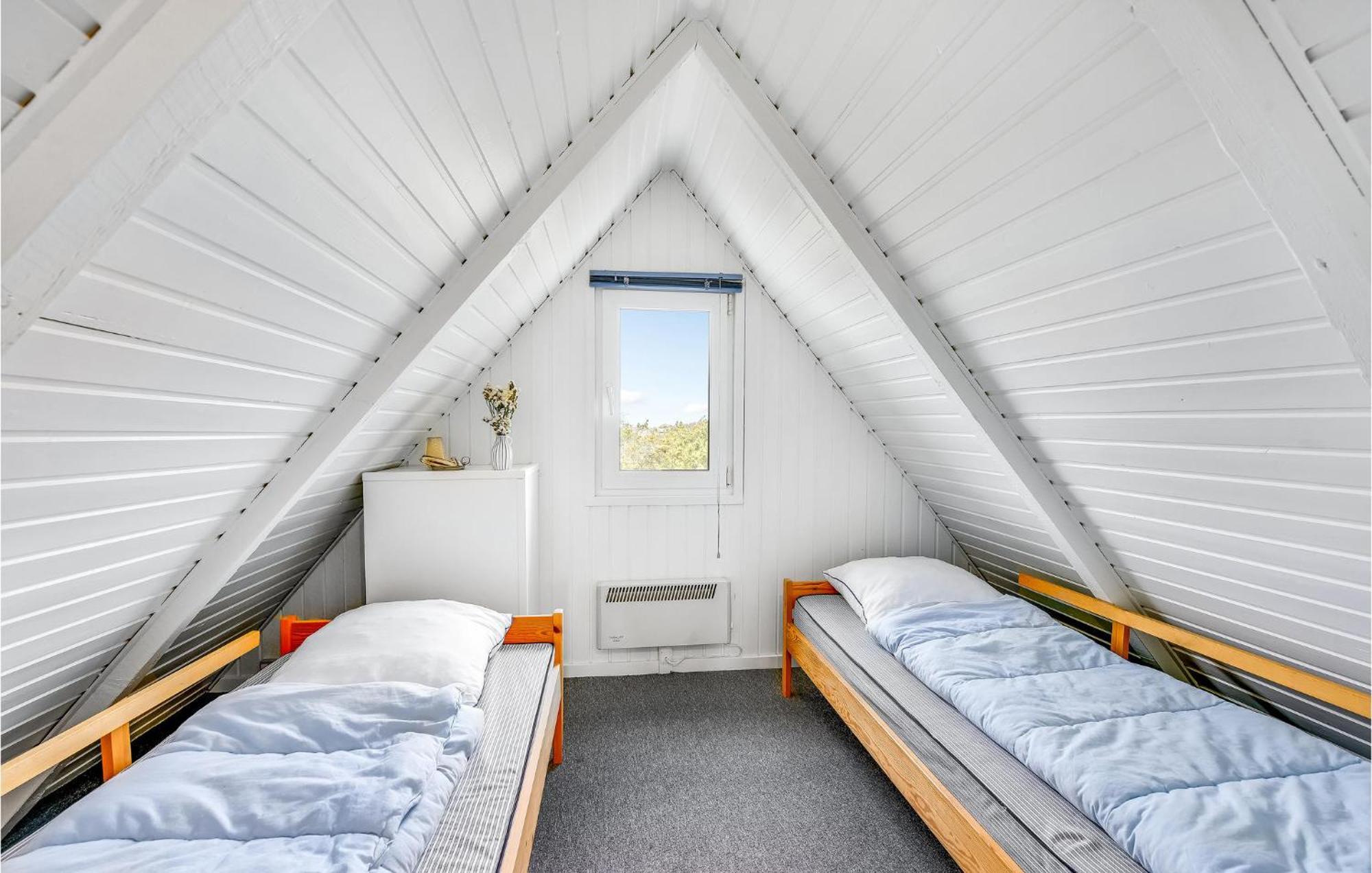 Cozy Home In Hvide Sande Bjerregård Exterior foto